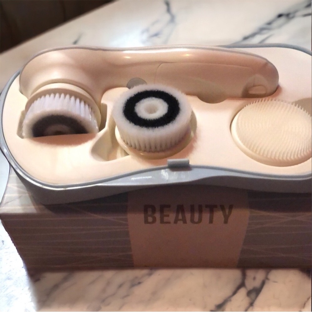 Vanity Planet Ultimate Skin Spa - New